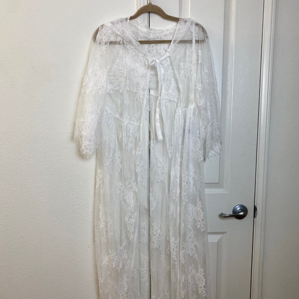 NEW Romantic Hooded Lace Cover Up